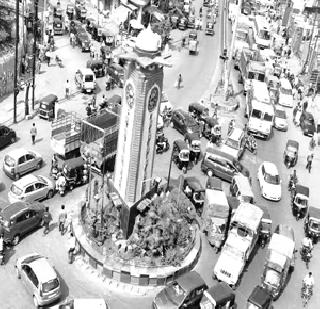 Wastelization of welfare | कल्याणात वाहतुकीचा बोजवारा