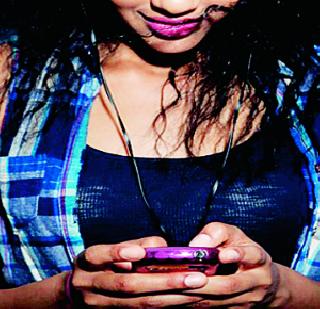 Whatsapp Help for Women's Safety, Action for 72 People | महिला सुरक्षेसाठी व्हॉटस् अ‍ॅपची मदत, ७२ जणांवर कारवाई