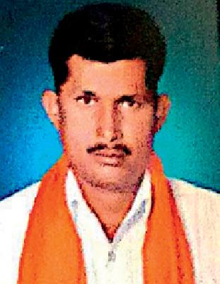 Muralidhar got the name of his father after 40 years | मुरलीधरला तब्बल ४० वर्षांनंतर मिळाले वडिलांचे नाव