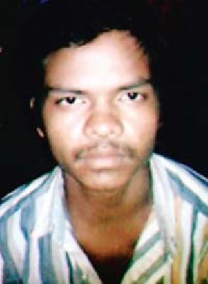 Police in Kolkata in search of youth | तरूणाच्या शोधात पोलीस कोलकात्यात