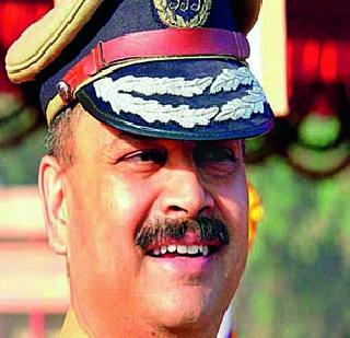 State Police again dancing! | राज्य पोलिसांची पुन्हा नाचक्की!