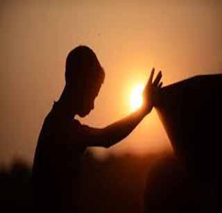 Criminal businessman due to child labor | बालकामगार ठेवल्यामुळे व्यावसायिकावर गुन्हा