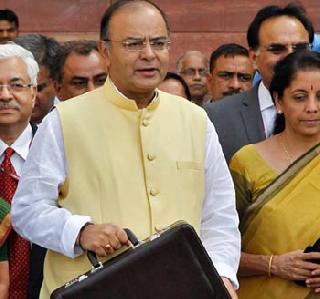 Jaitley budget train for poor people, Rs 1 lakh in accident, Rs 2 lakh in accident. | गरीबांना महिना १ रुपयांत २ लाखांचा अपघात विमा देणारी जेटलींची बजेट गाडी सुस्साट....