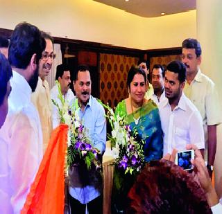 The leak in NCP Congress continues | राष्ट्रवादी काँगे्रसमधील गळती सुरूच