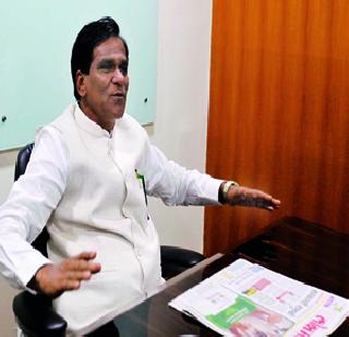 Nobody likes Shivsena's behavior | शिवसेनेचं वागणं कोणालाच पसंत नाही Nobody likes Shivsena's behavior | शिवसेनेचं वागणं कोणालाच पसंत नाही