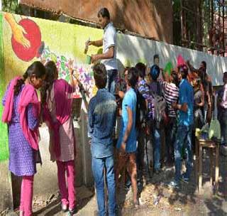 'Lokmat' initiative to stop the festivity of traditional color festivals | पारंपरिक रंगोत्सवाचे विद्रूपीकरण थांबविण्यासाठी ‘लोकमत’चा पुढाकार