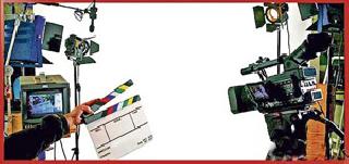 TV camel in the tent | घराच्या तंबूत शिरलेला टीव्हीचा उंट