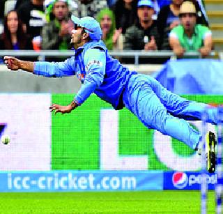 India's excellent fielding till now | भारतीय संघाचे आत्तापर्यंतचे उत्कृष्ट क्षेत्ररक्षण India's excellent fielding till now | भारतीय संघाचे आत्तापर्यंतचे उत्कृष्ट क्षेत्ररक्षण