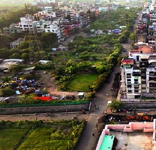 The problem of Gaothan's development is on the anagram | गावठाण विकासाचा प्रश्न ऐरणीवर