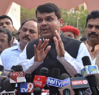 After the MNS protests, the Metro carshade siding on the Aam Aadmi | मनसेच्या विरोधानंतर आरेतील मेट्रो कारशेड सायडिंगला