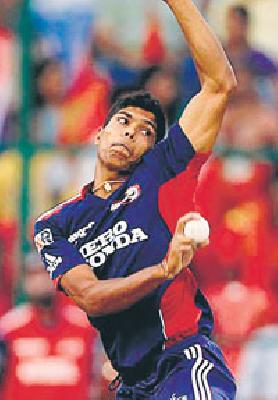 'Valani Express' runs, but ... | ‘वलनी एक्सप्रेस’ धावली, पण...