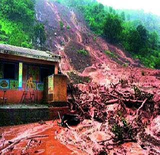 225 square feet of incident car accident Fitted houses | माळीणच्या दुर्घटनाग्रस्तांना २२५ चौ. फुटांची घरे