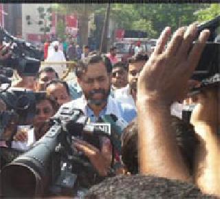 Emancipation of 'Rada', Yadav, Bhushan in you | आपमध्ये 'राडा', यादव, भूषण यांची हकालपट्टी