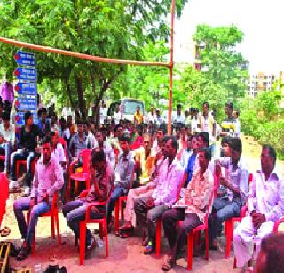 Tribal fasting for fair claims | न्याय्य हक्कांसाठी आदिवासींचे उपोषण