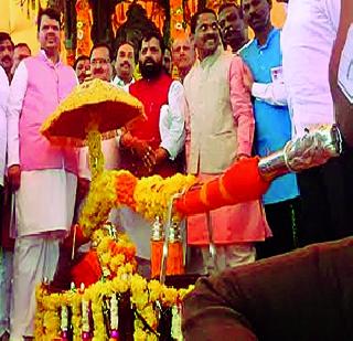 The need to change the archaeological law for the development of 'Raigad'! | ‘रायगड’च्या विकासासाठी पुरातत्त्वचा कायदा बदलण्याची गरज ! The need to change the archaeological law for the development of 'Raigad'! | ‘रायगड’च्या विकासासाठी पुरातत्त्वचा कायदा बदलण्याची गरज !