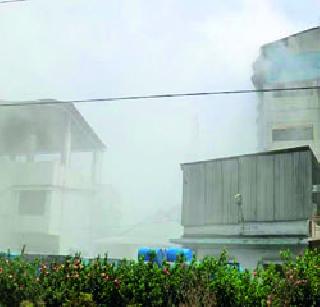 Air pollution in Mahad MIDC | महाड एमआयडीसीत वायुगळती