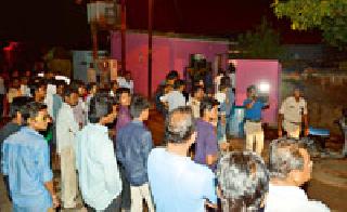 Wounds of hazardous weapons - Tiger massacre in solidarity | घातक शस्त्रांचे घाव - सक्करदऱ्यात तिहेरी हत्याकांड