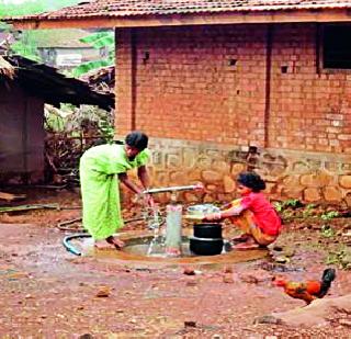 Due to fertilization, drinking water is unclean | खतांमुळे पिण्याचे पाणी होतेय अशुद्ध Due to fertilization, drinking water is unclean | खतांमुळे पिण्याचे पाणी होतेय अशुद्ध