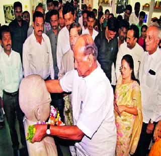 Ambedkar's contribution to the economics should come out | आंबेडकरांचे अर्थशास्त्रातील योगदान समोर यावे Ambedkar's contribution to the economics should come out | आंबेडकरांचे अर्थशास्त्रातील योगदान समोर यावे