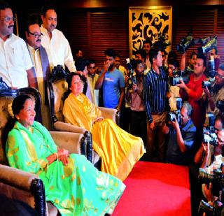 Sharad Pawar's 'quantity' hopes apply! | शरद पवारांना आशातार्इंची ‘मात्रा’ लागू! Sharad Pawar's 'quantity' hopes apply! | शरद पवारांना आशातार्इंची ‘मात्रा’ लागू!