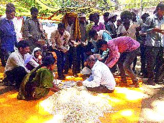 Movement of 'Narmada Rescue' | ‘नर्मदा बचाव’चे आंदोलन