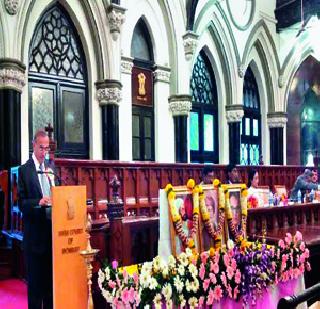 Ambedkar did not respond to criticism by violence! | आंबेडकरांनी टीकेचे उत्तर हिंसेने दिले नाही!