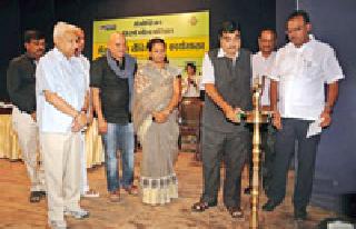 Move towards water conservation through prosperity | जलसंवर्धनातून समृद्धीकडे वाटचाल करा Move towards water conservation through prosperity | जलसंवर्धनातून समृद्धीकडे वाटचाल करा