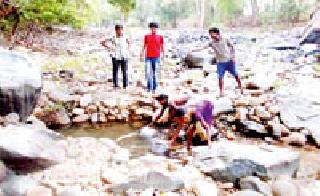 Drought in Lahri area | लाहेरी भागात पाण्याचे दुर्भिक्ष्य