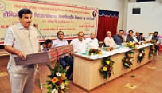 Opposition to homeopathy doctor's allopathy praction | होमिओपॅथी डॉक्टरांच्या अ‍ॅलोपॅथी प्रॅक्टीसला विरोध