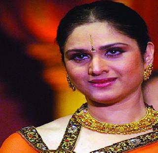 Minakshi will kickback | मिनाक्षी करणार कमबॅक