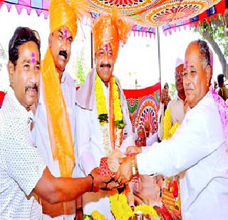 Purushottam Jagtap is the President of Someshwar | ‘सोमेश्वर’च्या अध्यक्षपदी पुरुषोत्तम जगताप Purushottam Jagtap is the President of Someshwar | ‘सोमेश्वर’च्या अध्यक्षपदी पुरुषोत्तम जगताप