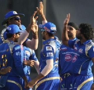 Mumbai's winning hat-trick, defeated Punjab | मुंबईची विजयी हॅट्ट्रीक, पंजाबचा केला पराभव Mumbai's winning hat-trick, defeated Punjab | मुंबईची विजयी हॅट्ट्रीक, पंजाबचा केला पराभव