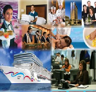 Services sector slows in April; Growth of Draupati's Hope | सेवा क्षेत्रात एप्रिलमध्ये मंदी; दरकपातीची आशा वृद्धिंगत Services sector slows in April; Growth of Draupati's Hope | सेवा क्षेत्रात एप्रिलमध्ये मंदी; दरकपातीची आशा वृद्धिंगत