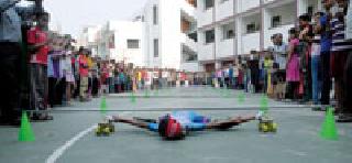 Lokmat Kanya got the honor | लोकमत कन्येने मिळवून दिला सन्मान Lokmat Kanya got the honor | लोकमत कन्येने मिळवून दिला सन्मान