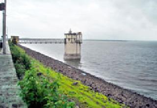 Uchkhed taluka irrigation dream is incomplete | उमरखेड तालुक्याचे सिंचनाचे स्वप्न अपूर्णच Uchkhed taluka irrigation dream is incomplete | उमरखेड तालुक्याचे सिंचनाचे स्वप्न अपूर्णच