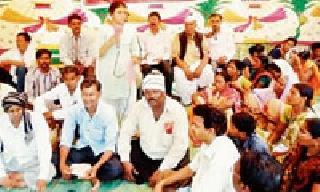 Grain the cheapest grain store | स्वस्त धान्य दुकानातून धान्यच द्या