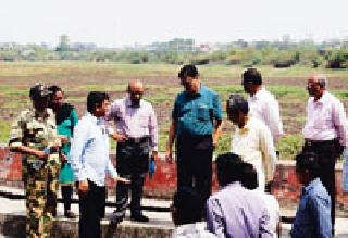 Pre-monsoon inspection by District Collector | जिल्हाधिकाऱ्यांकडून मान्सूनपूर्व पाहणी