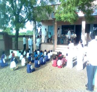 75 thousand rural schools exist in the state | राज्यातील ७५ हजारांवर ग्रामीण शाळांचे अस्तित्व धोक्यात