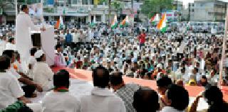 Gondia grows on anti-government fronts | सरकारविरोधी मोर्चाने गोंदिया दणाणले