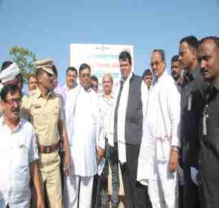 Two thousand strike irrigation wells for Buldhana district | बुलडाणा जिल्ह्यासाठी दोन हजार धडक सिंचन विहिरी Two thousand strike irrigation wells for Buldhana district | बुलडाणा जिल्ह्यासाठी दोन हजार धडक सिंचन विहिरी