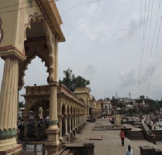 Alandi's development stalled | आळंदीचा विकास रखडला