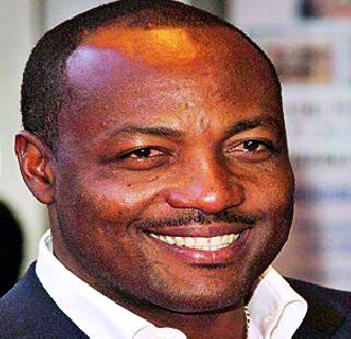 Chanderpaul also deserves the right to retire | चंद्रपॉललाही सन्मानाने निवृत्ती घेण्याचा हक्क