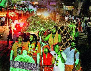 SreePanch Dashman Youth Akhada's Town Hall | श्रीपंच दशमान जुना आखाड्याचा नगरप्रवेश सोहळा SreePanch Dashman Youth Akhada's Town Hall | श्रीपंच दशमान जुना आखाड्याचा नगरप्रवेश सोहळा