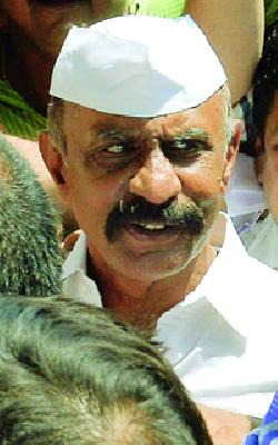 Increase in Arun Gawli parole till 12th June | अरुण गवळीच्या पॅरोलमध्ये १२ जूनपर्यंत वाढ Increase in Arun Gawli parole till 12th June | अरुण गवळीच्या पॅरोलमध्ये १२ जूनपर्यंत वाढ