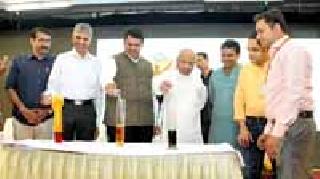 The science-based society is very independent | विज्ञानाधिष्ठित समाजच स्वतंत्र असतो