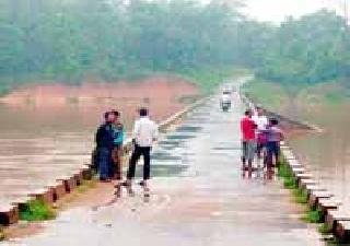 Karthana took place; Parlorcotta pool on paper | कठाणी लागला मार्गी; पर्लकोटाचा पूल कागदावरच