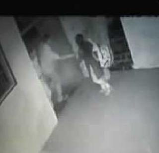 Damenelle's anticipatory bail attempt | दामलेंचा अटकपूर्व जामिनासाठी प्रयत्न Damenelle's anticipatory bail attempt | दामलेंचा अटकपूर्व जामिनासाठी प्रयत्न