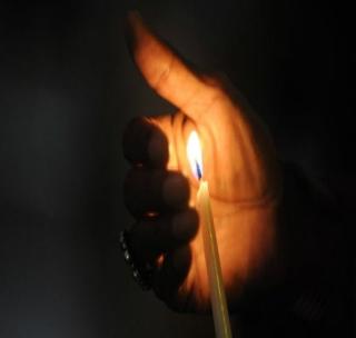 Challenge to 'Karmashial' electricity bill schools | ‘कर्मशियल’ वीज देयकांचे शाळांपुढे आव्हान Challenge to 'Karmashial' electricity bill schools | ‘कर्मशियल’ वीज देयकांचे शाळांपुढे आव्हान