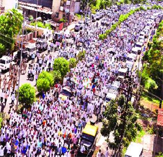 NCP's Kolhapur Morcha for the package | पॅकेजसाठी राष्ट्रवादीचा कोल्हापुरात मोर्चा