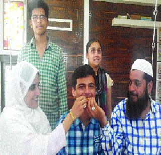 Palghar's Abdul is the first from the Mumbai Board | पालघरचा अब्दुल मुंबई बोर्डातून पहिला